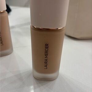 Laura Mercier Foundation - 3C2- Toffee